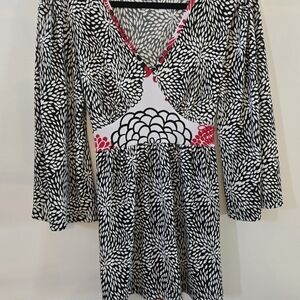 Carole Little Size M Vintage  B & W Multi Patterned Tunic Top with Red Accents